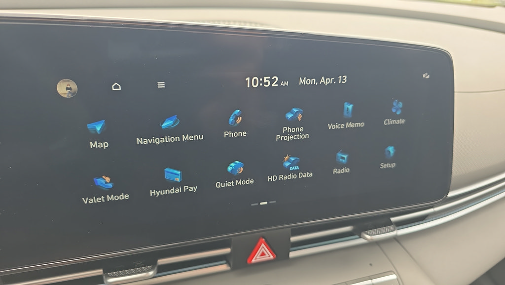 Used 2024 Hyundai Elantra SEL w/ Convenience Package FWD image 20