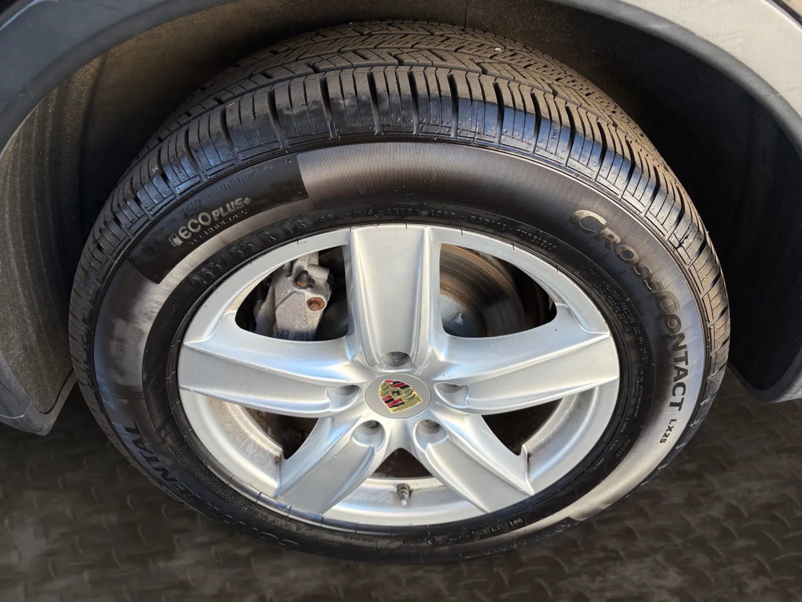Used 2014 Porsche Cayenne AWD/4WD image 37