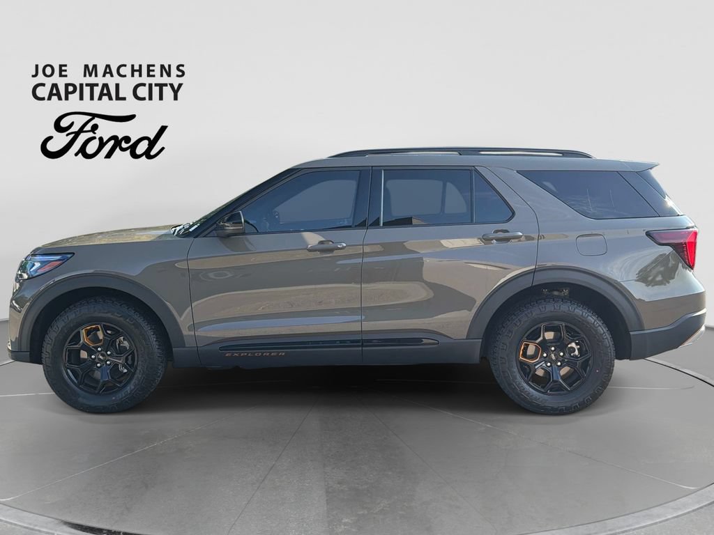 Used 2026 Ford Explorer Tremor w/ Tremor Convenience Package AWD/4WD image 8