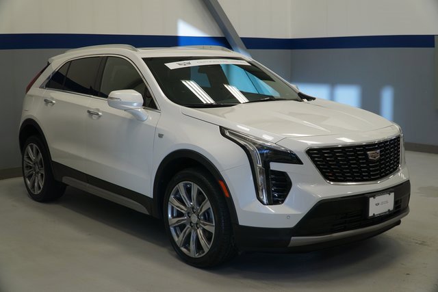 Used 2023 Cadillac XT4 Premium Luxury w/ Driver Assist Package image 8