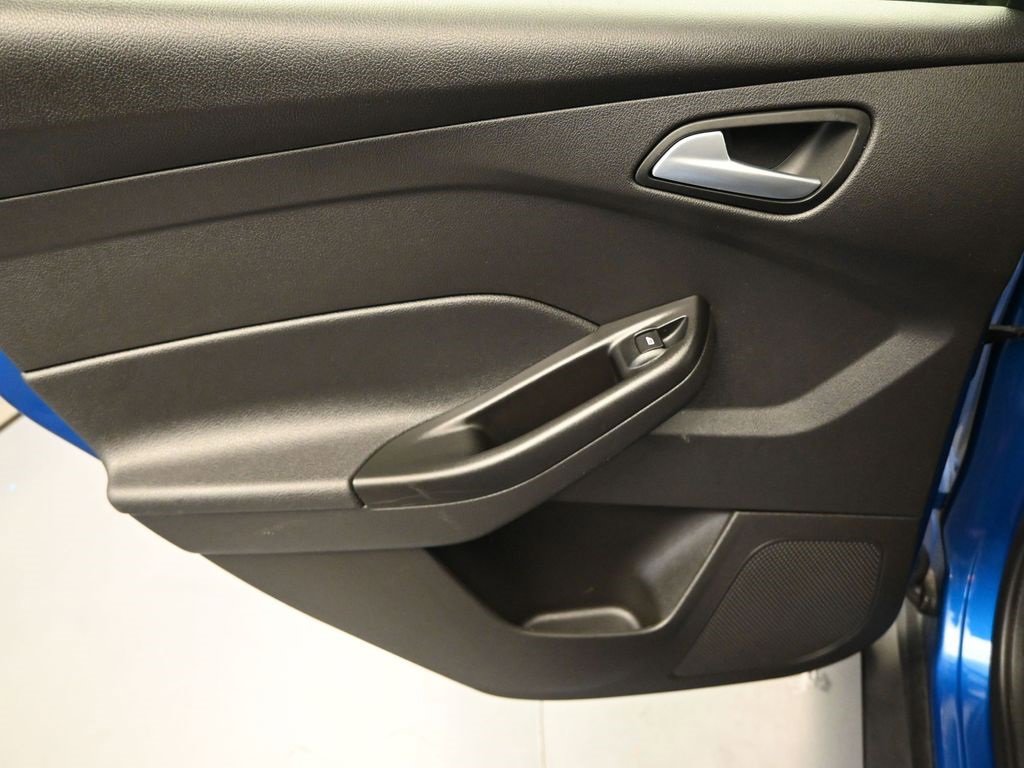 Used 2018 Ford Focus SE image 22