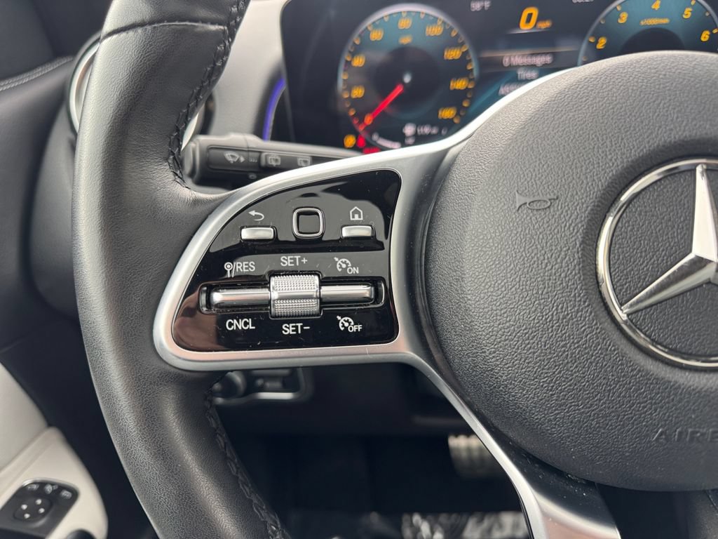 Used 2022 Mercedes-Benz GLB 250 4MATIC image 14