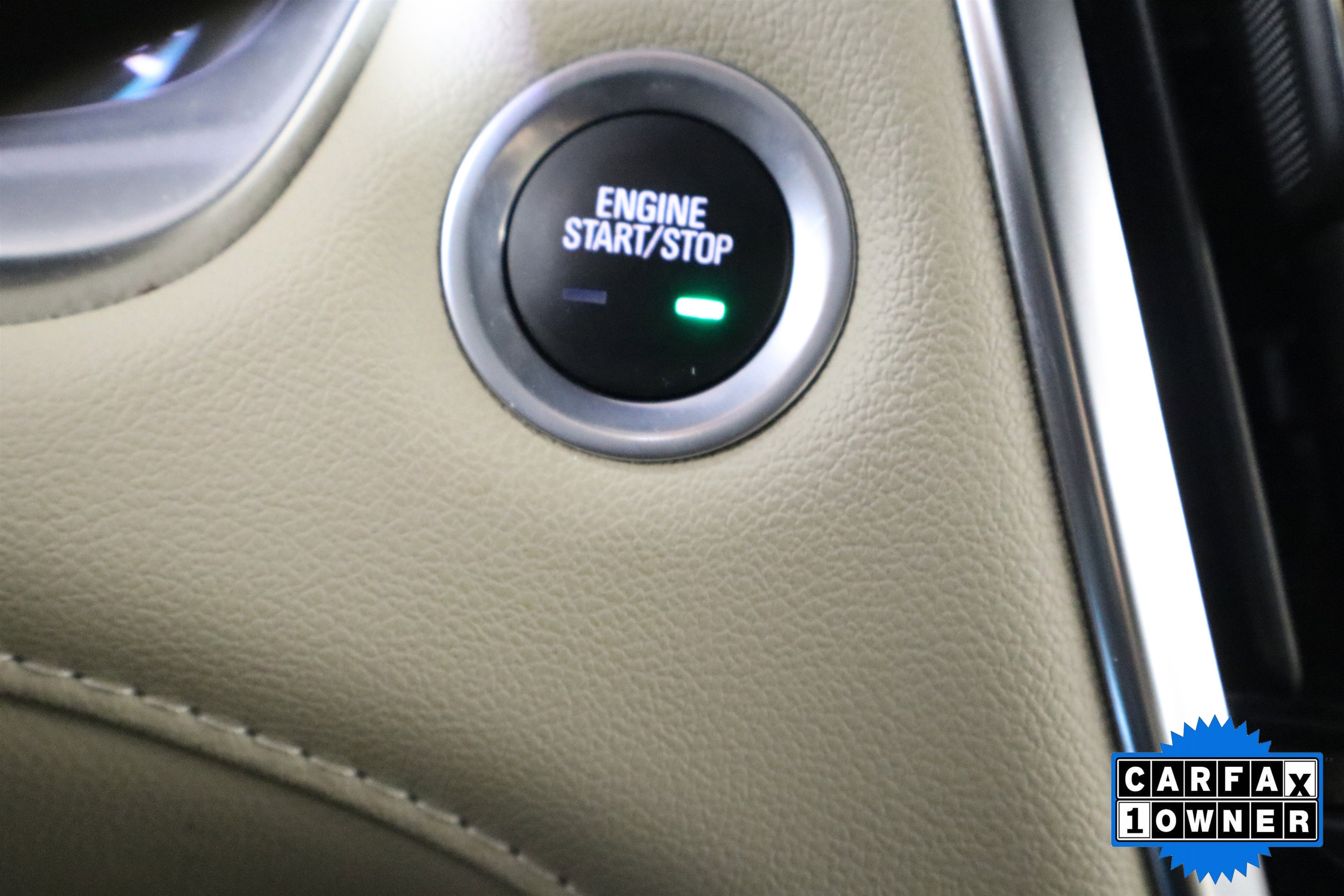Used 2022 Chevrolet Traverse LS AWD/4WD image 31