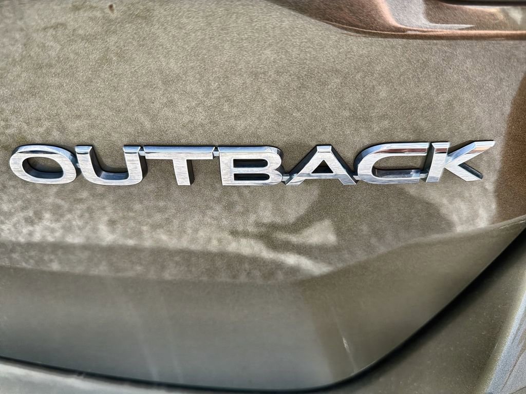 Used 2021 Subaru Outback Premium AWD/4WD image 39