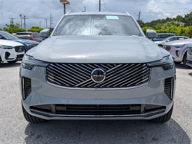 New 2026 Volvo XC90 B6 Plus w/ Protection Package Premier image 3