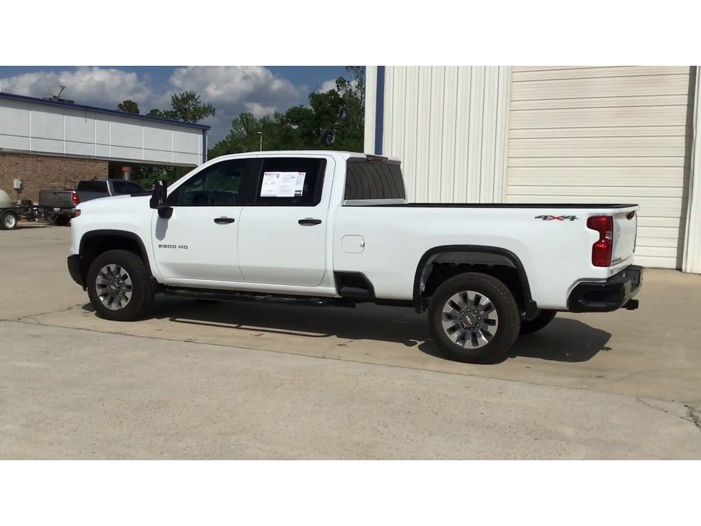 Used 2025 Chevrolet Silverado 2500 Custom w/ Custom Value Package AWD/4WD image 6