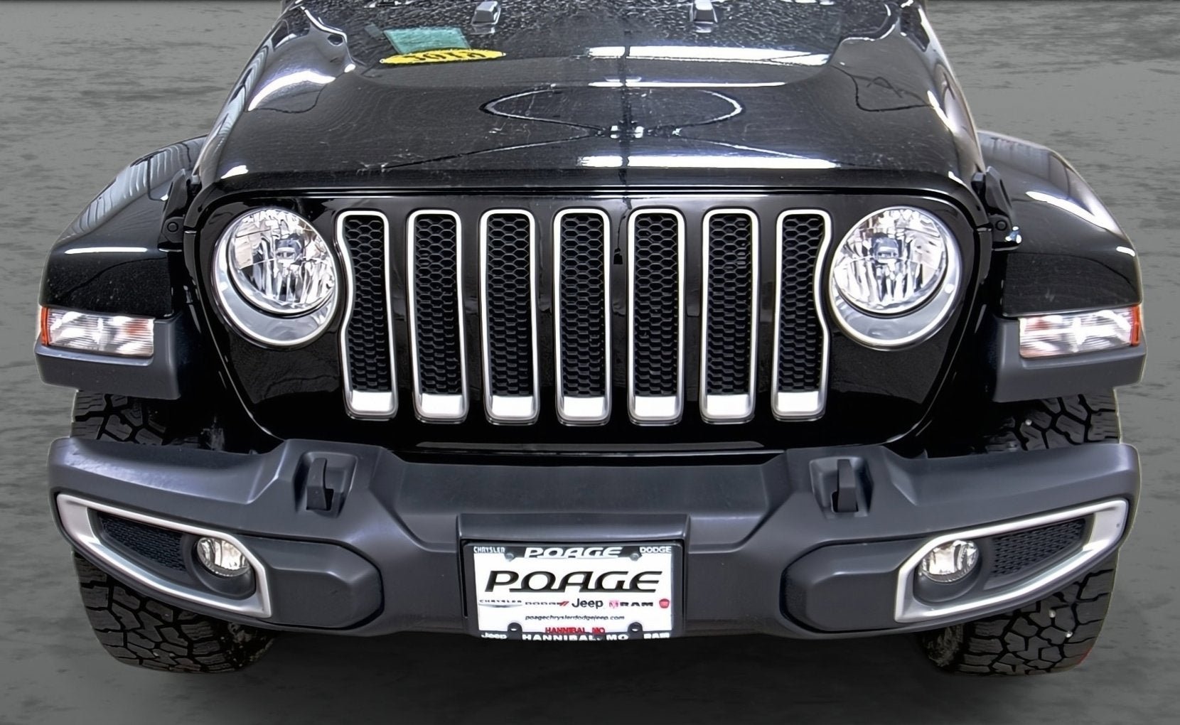 Used 2019 Jeep Wrangler Unlimited Sahara w/ Safety Group AWD/4WD image 16