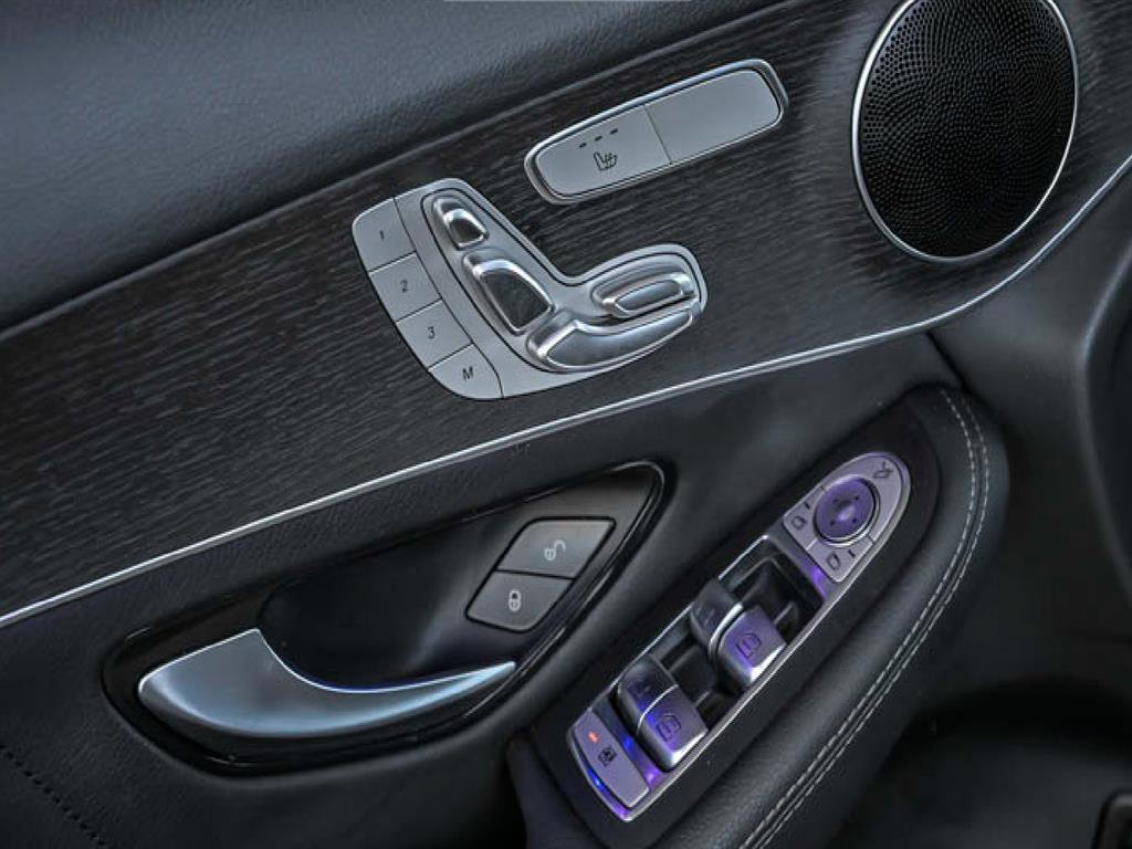 Used 2022 Mercedes-Benz GLC 300 4MATIC image 7