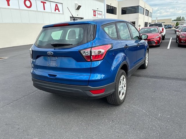 Used 2017 Ford Escape S FWD image 9