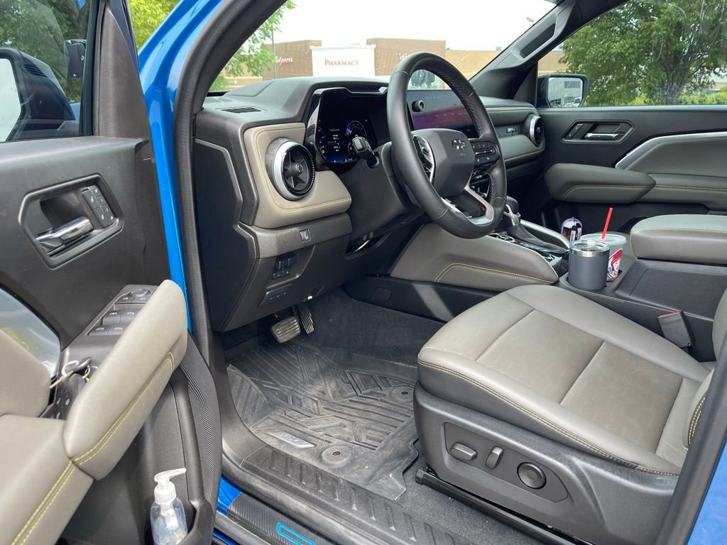 Used 2023 Chevrolet Colorado ZR2 w/ Desert Boss Special Edition AWD/4WD image 5