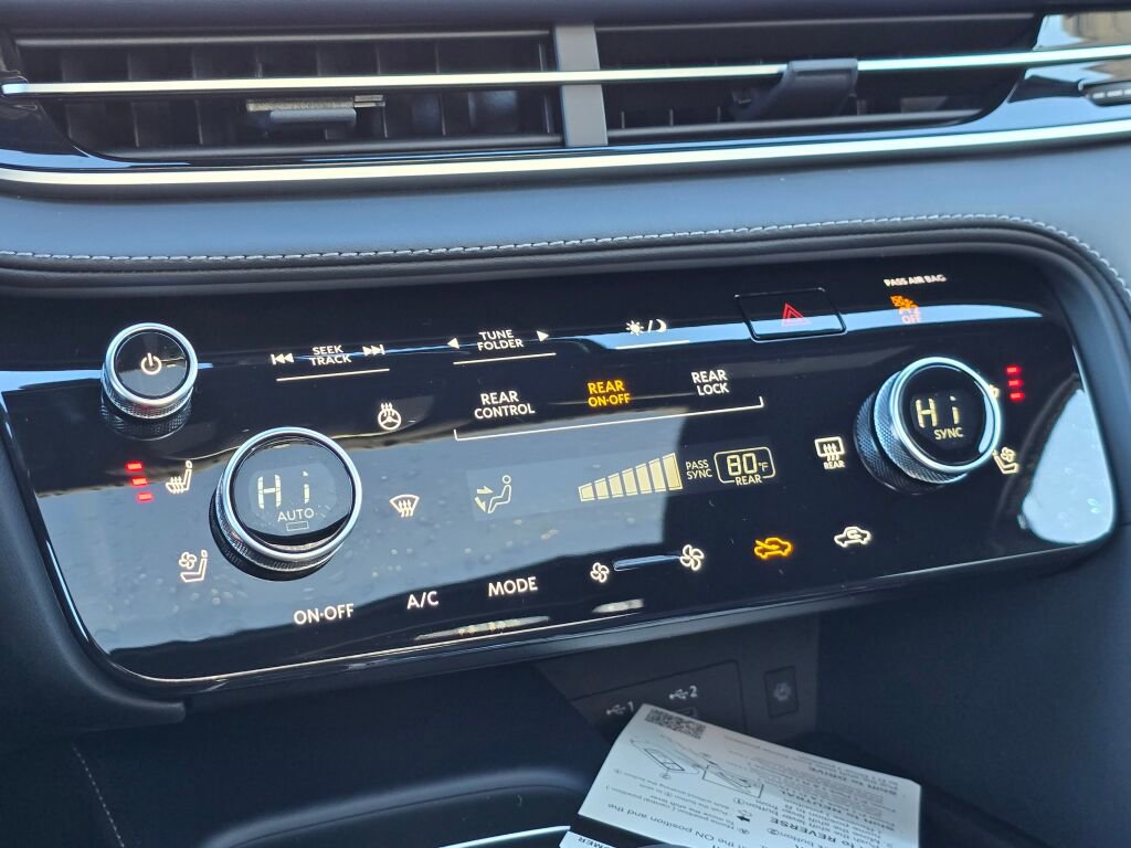 New 2026 INFINITI QX60 Sport image 28