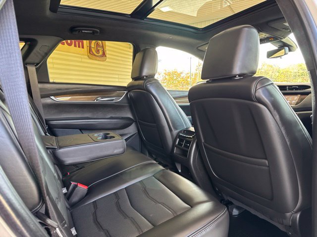 Used 2019 Cadillac XT5 Platinum AWD/4WD image 5