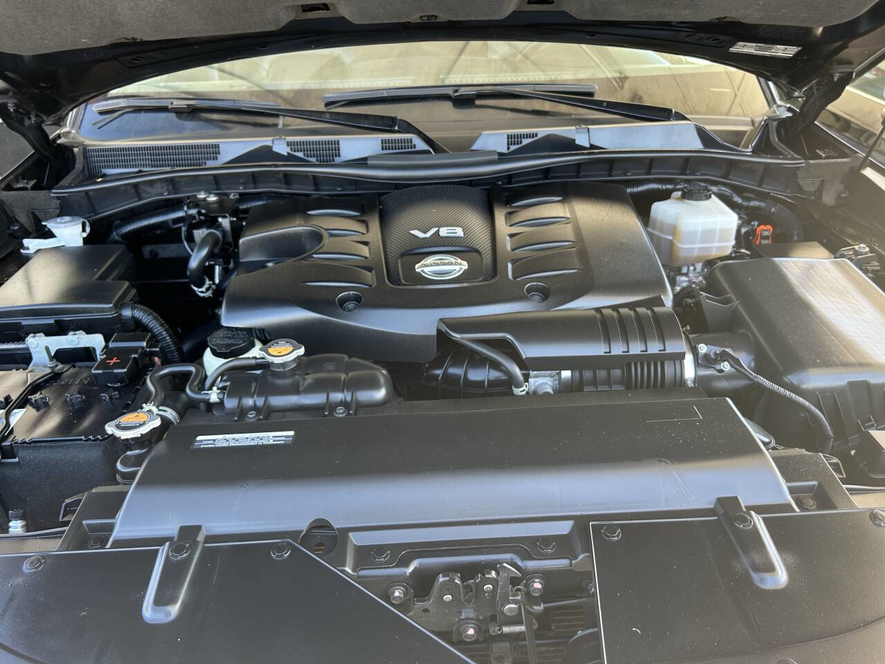 Used 2022 Nissan Armada SV RWD image 31