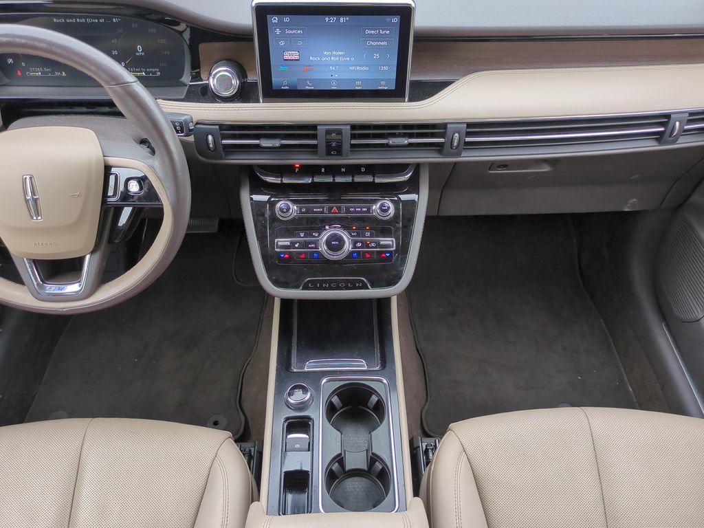 Used 2022 Lincoln Corsair Reserve w/ Elements Package FWD image 15