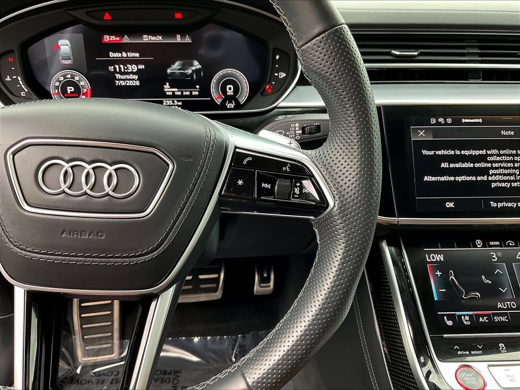 Used 2022 Audi S8 w/ S8 Comfort Plus Package AWD/4WD image 9