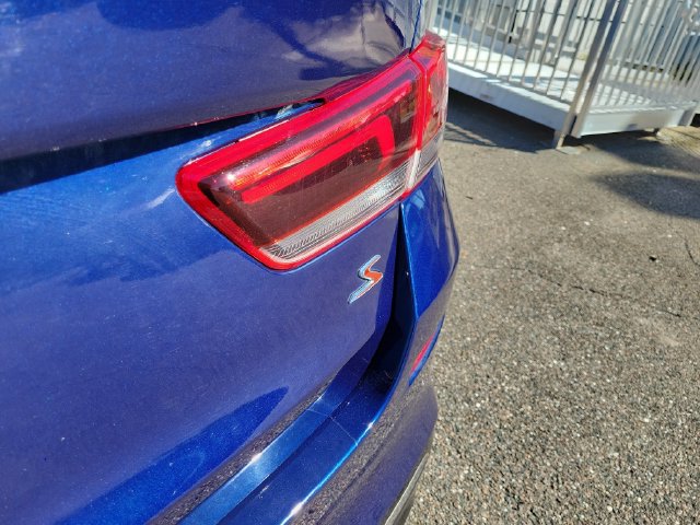 Used 2020 Kia Optima S FWD image 8