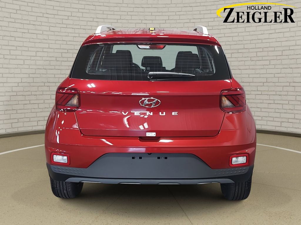 New 2025 Hyundai Venue Limited image 6