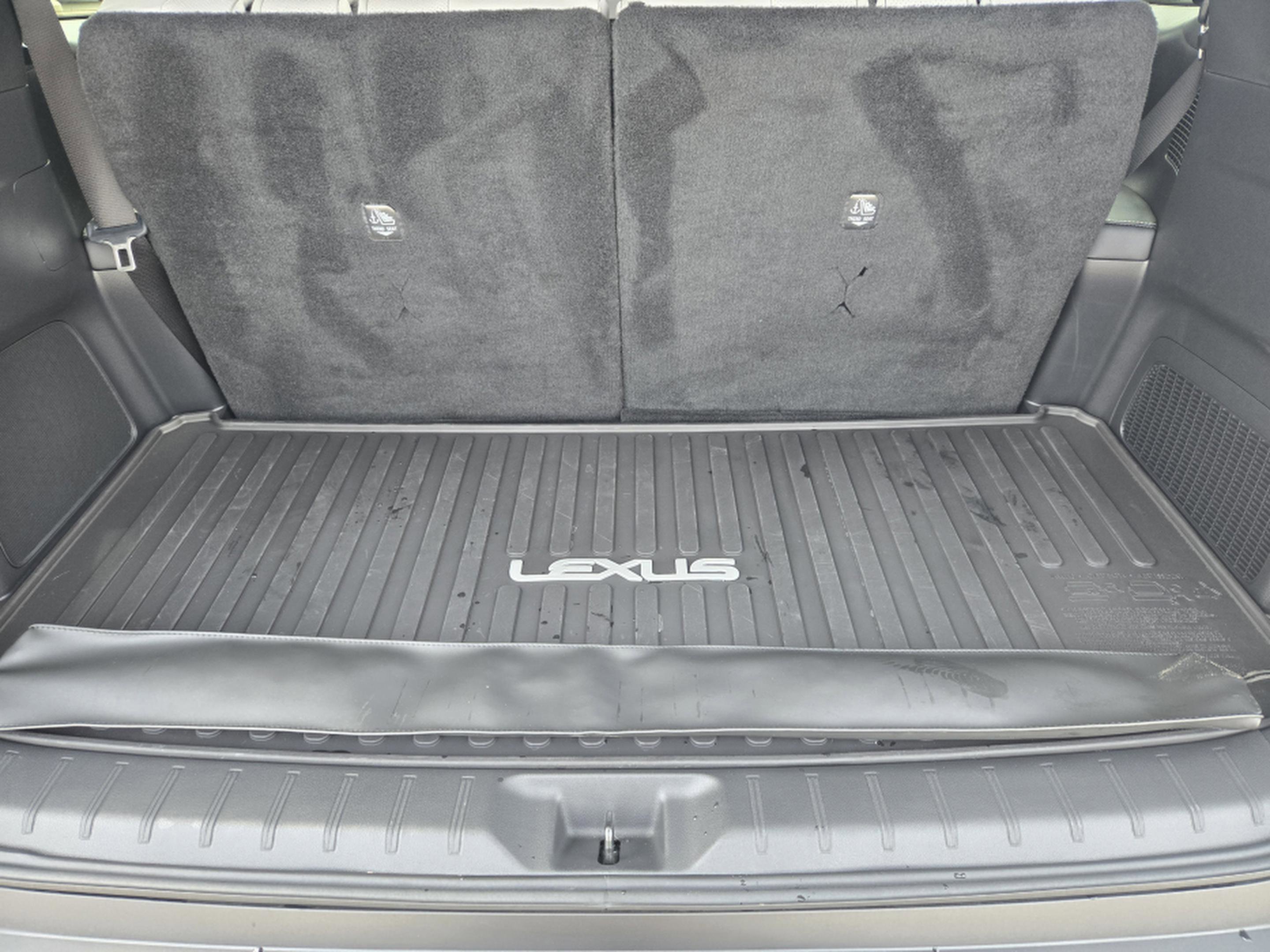 Used 2026 Lexus TX 350 AWD w/ Technology Package image 16