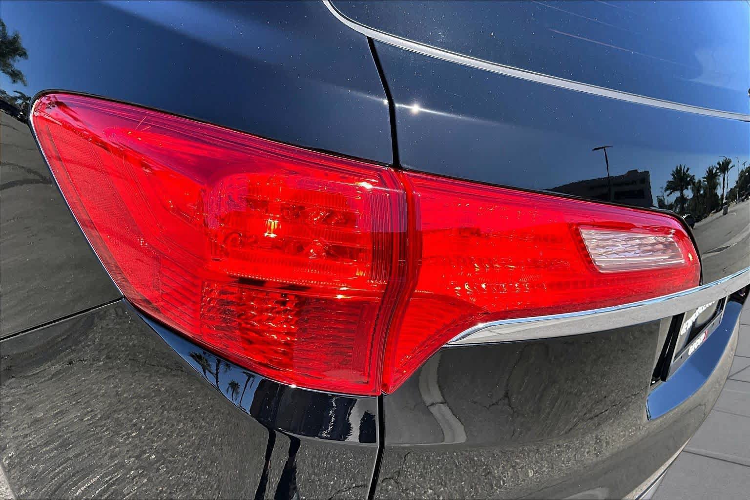 Used 2015 Acura RDX w/ Technology Package FWD image 27