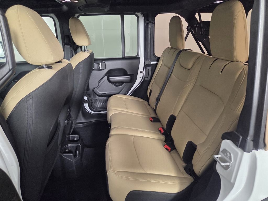 Used 2019 Jeep Wrangler Unlimited Sport S AWD/4WD image 23