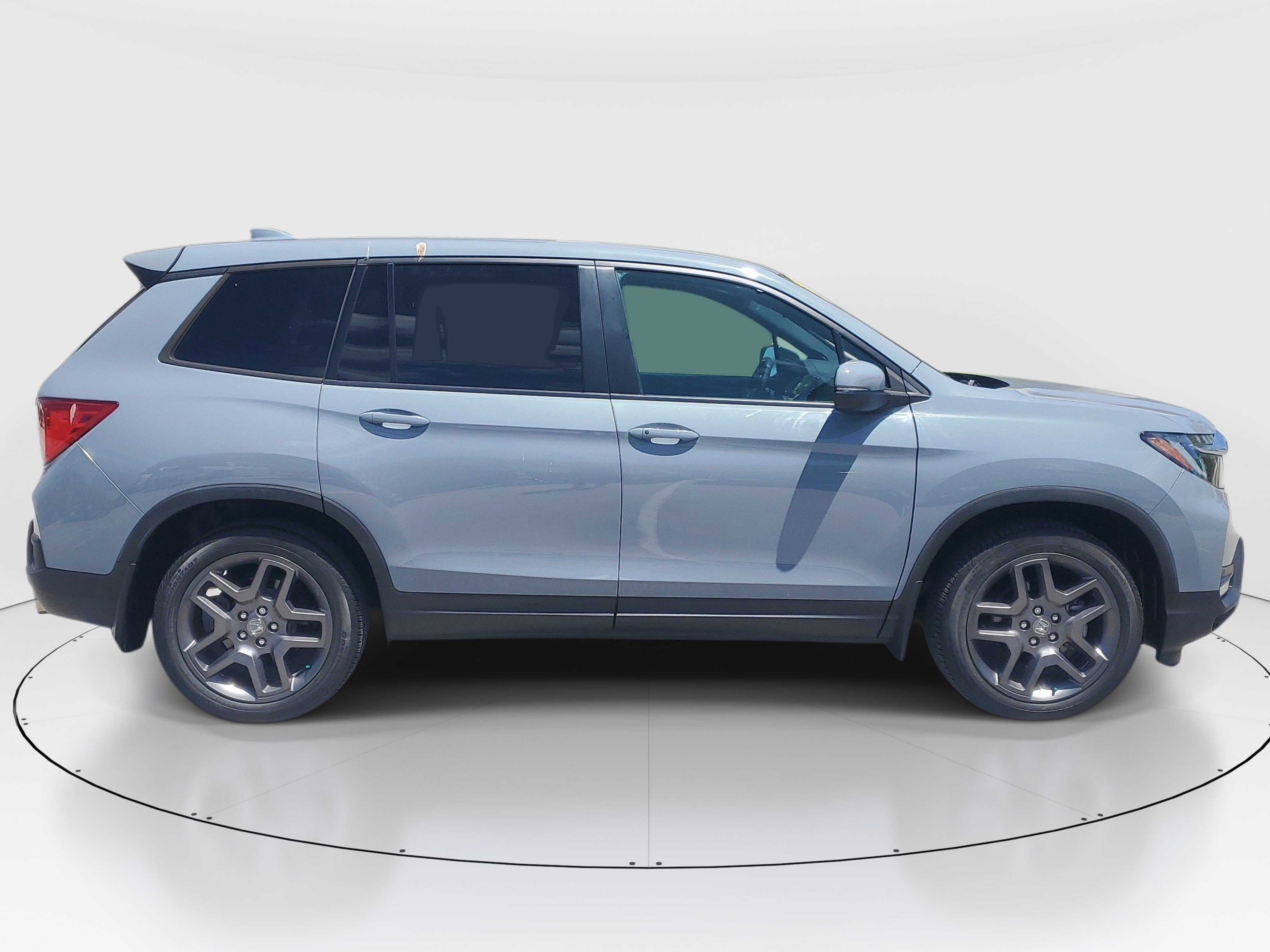 Used 2022 Honda Passport EX-L image 2