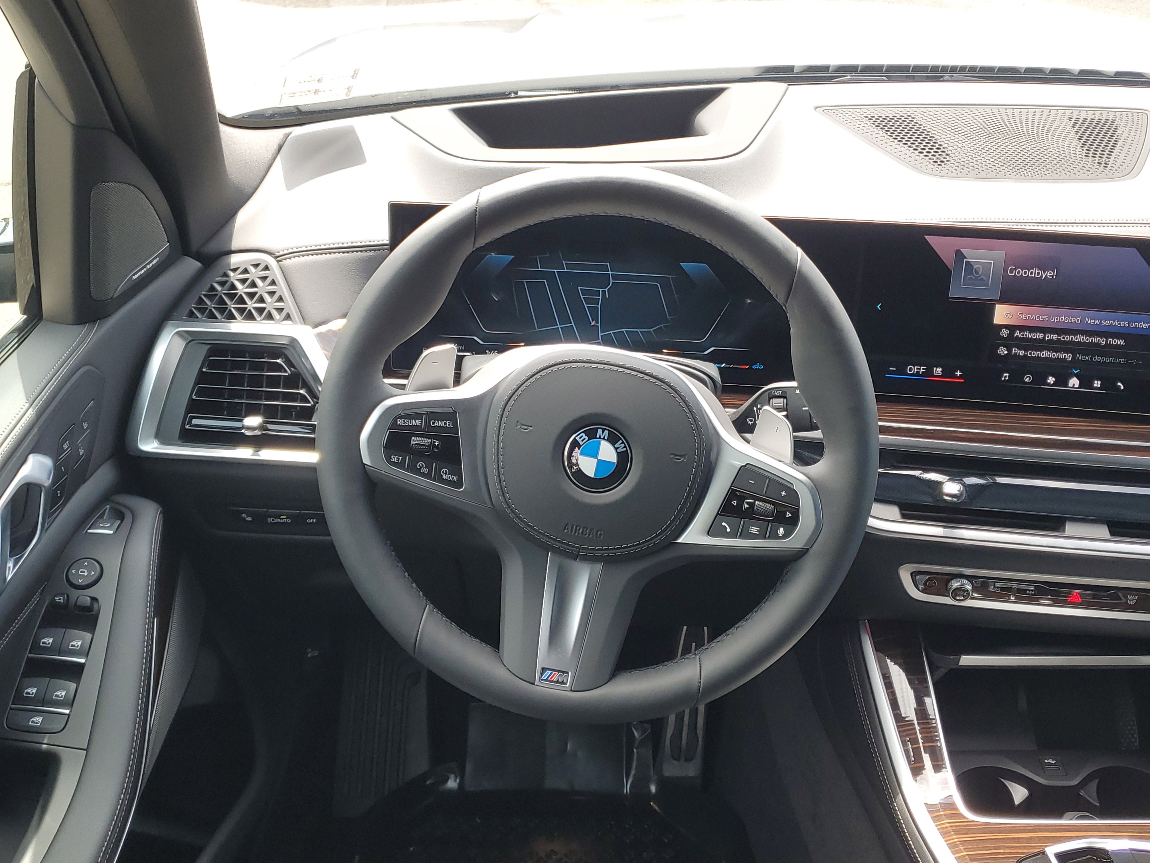 New 2026 BMW X5 xDrive40i w/ M Sport Package AWD/4WD image 22