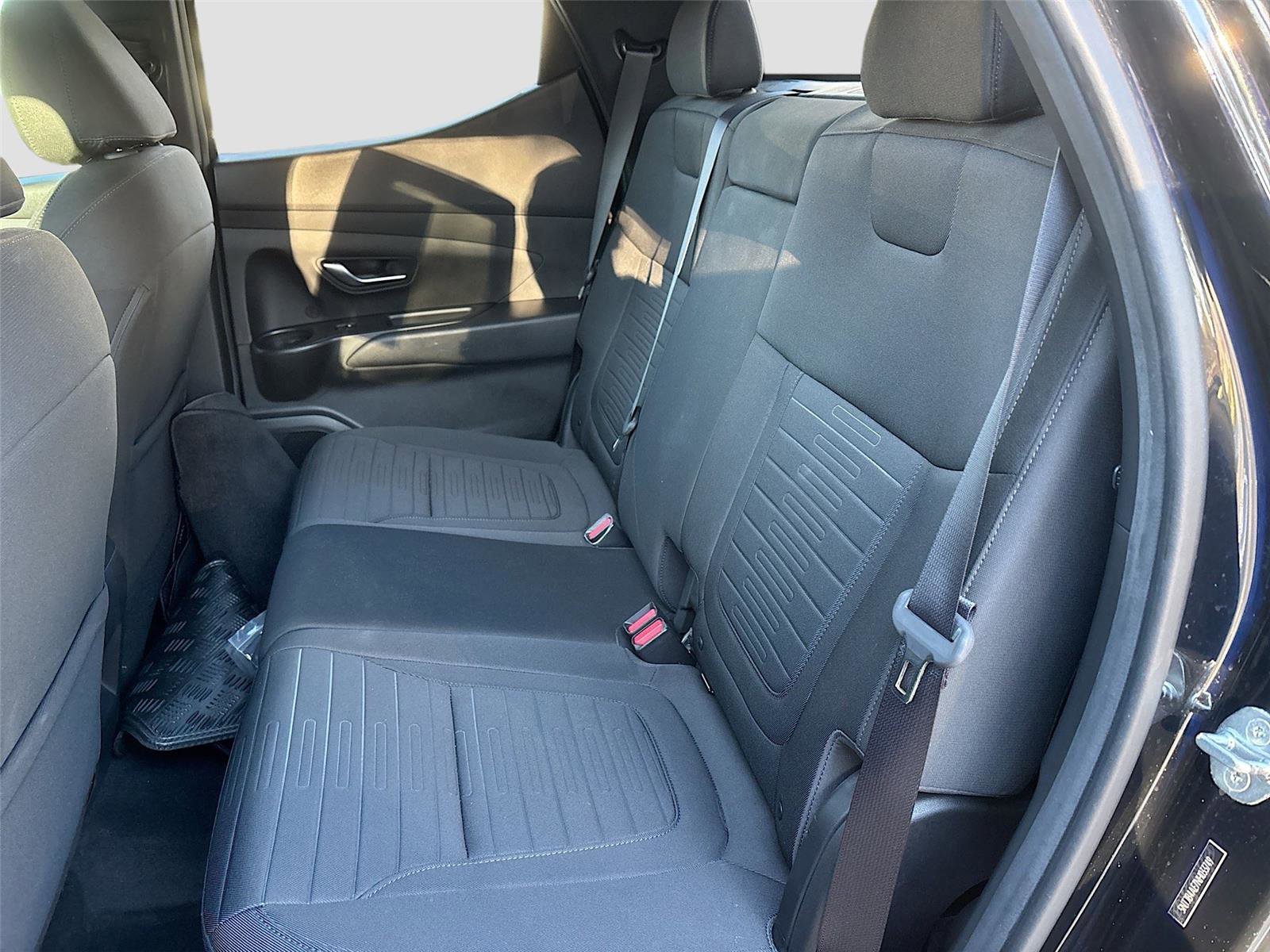 Used 2022 Hyundai Santa Cruz SEL w/ Cargo Package image 26