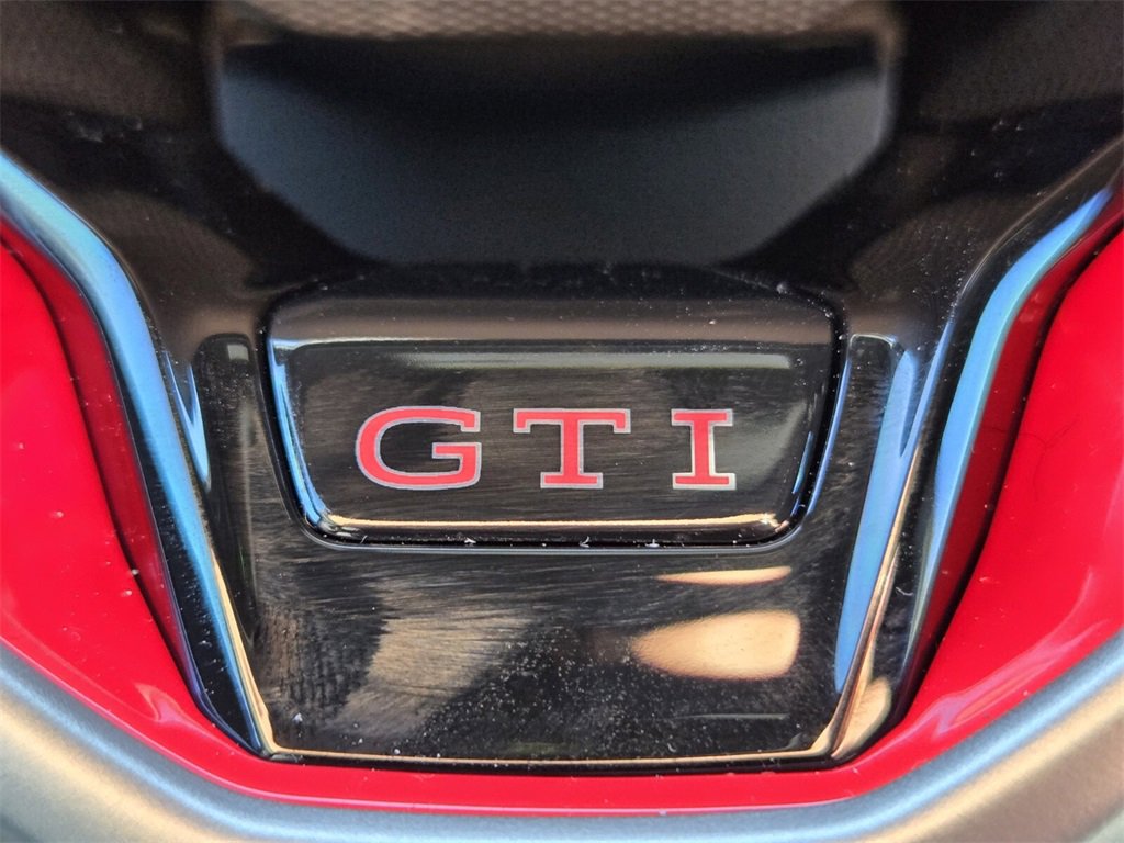 Certified 2026 Volkswagen GTI SE image 32
