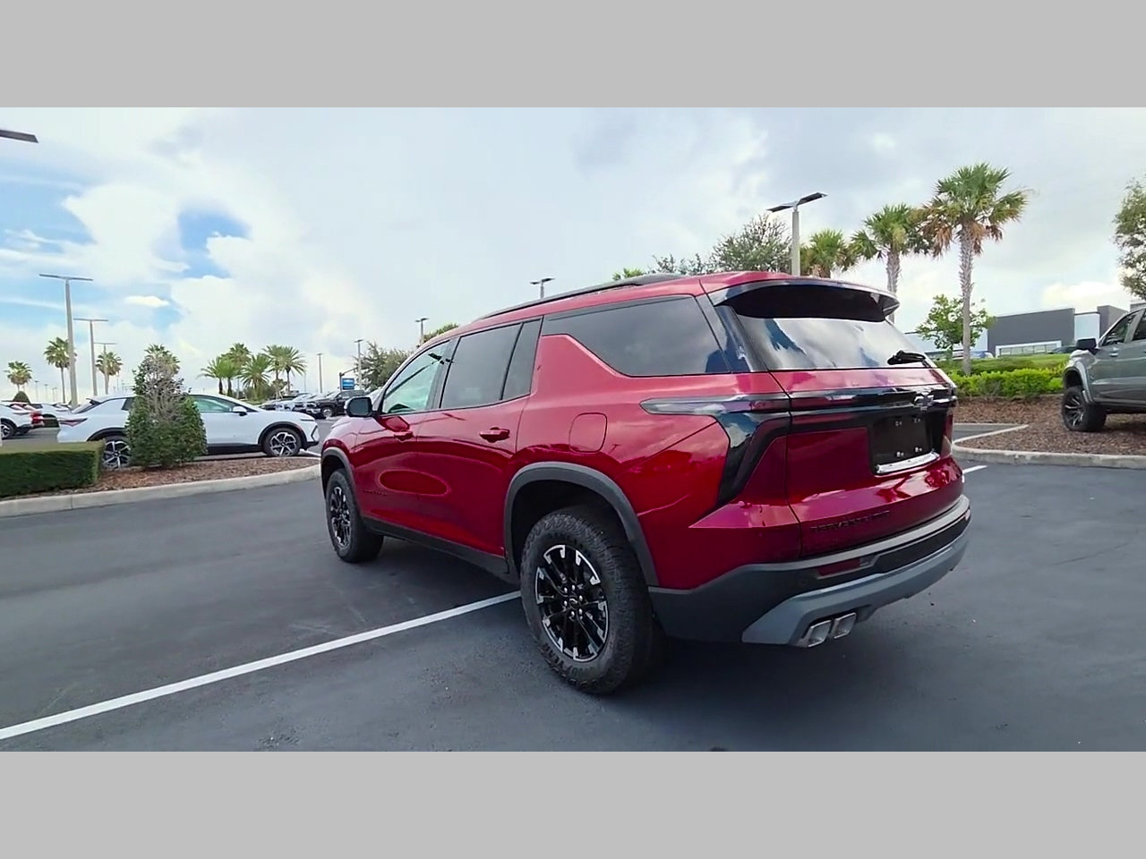 New 2026 Chevrolet Traverse Z71 w/ Driver Confidence Package AWD/4WD image 23