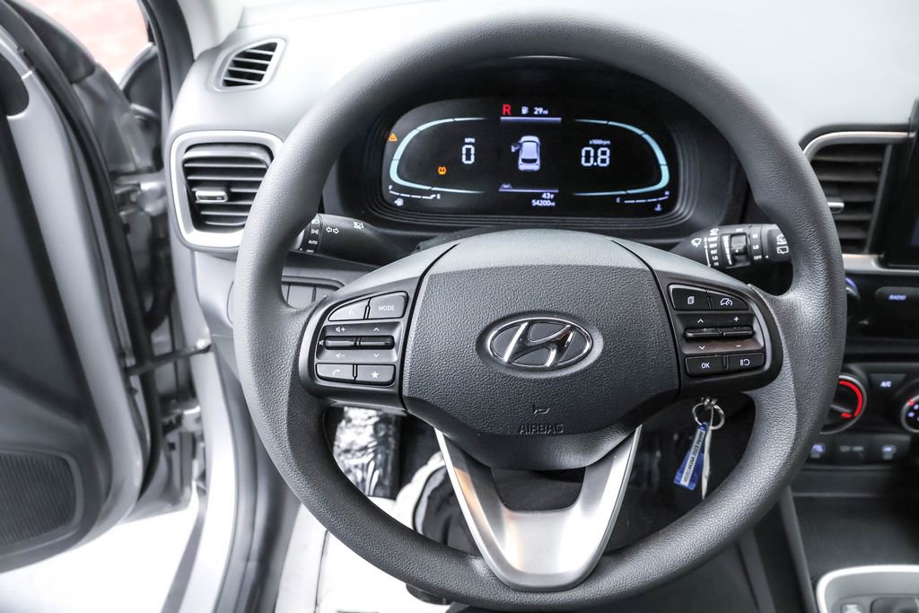 Used 2023 Hyundai Venue SE w/ Cargo Package image 14