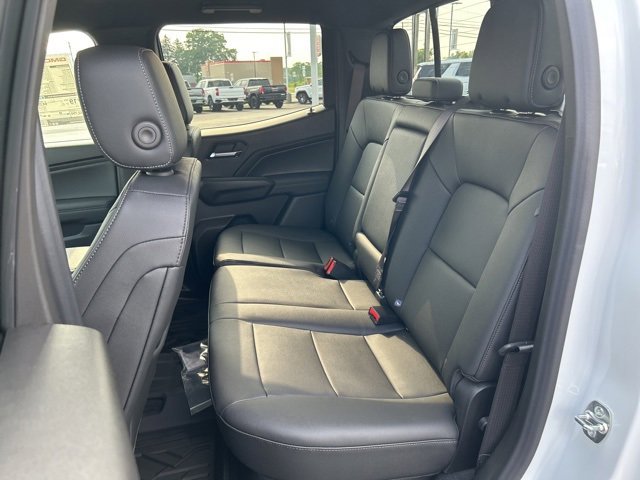 New 2025 GMC Canyon Elevation w/ Convenience Package image 10