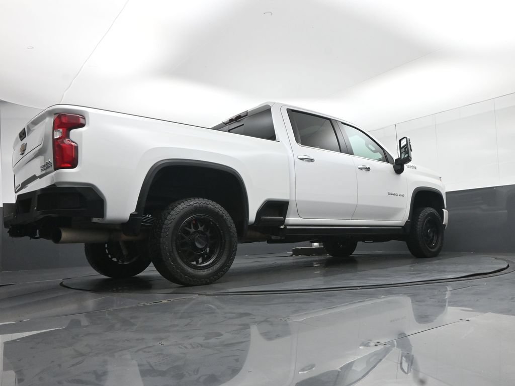 Used 2022 Chevrolet Silverado 2500 High Country w/ Safety Package II AWD/4WD image 81