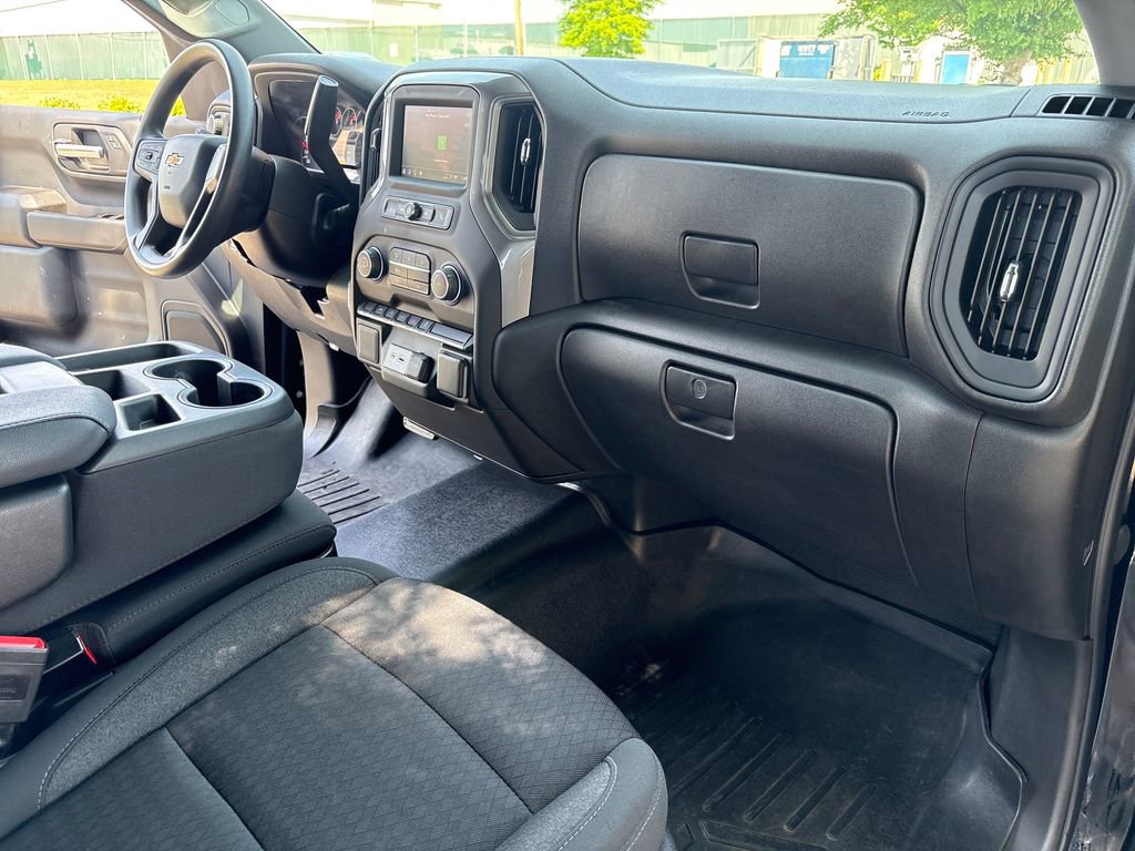 Certified 2023 Chevrolet Silverado 1500 Custom AWD/4WD image 33