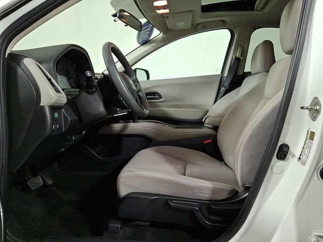 Used 2017 Honda HR-V EX image 15