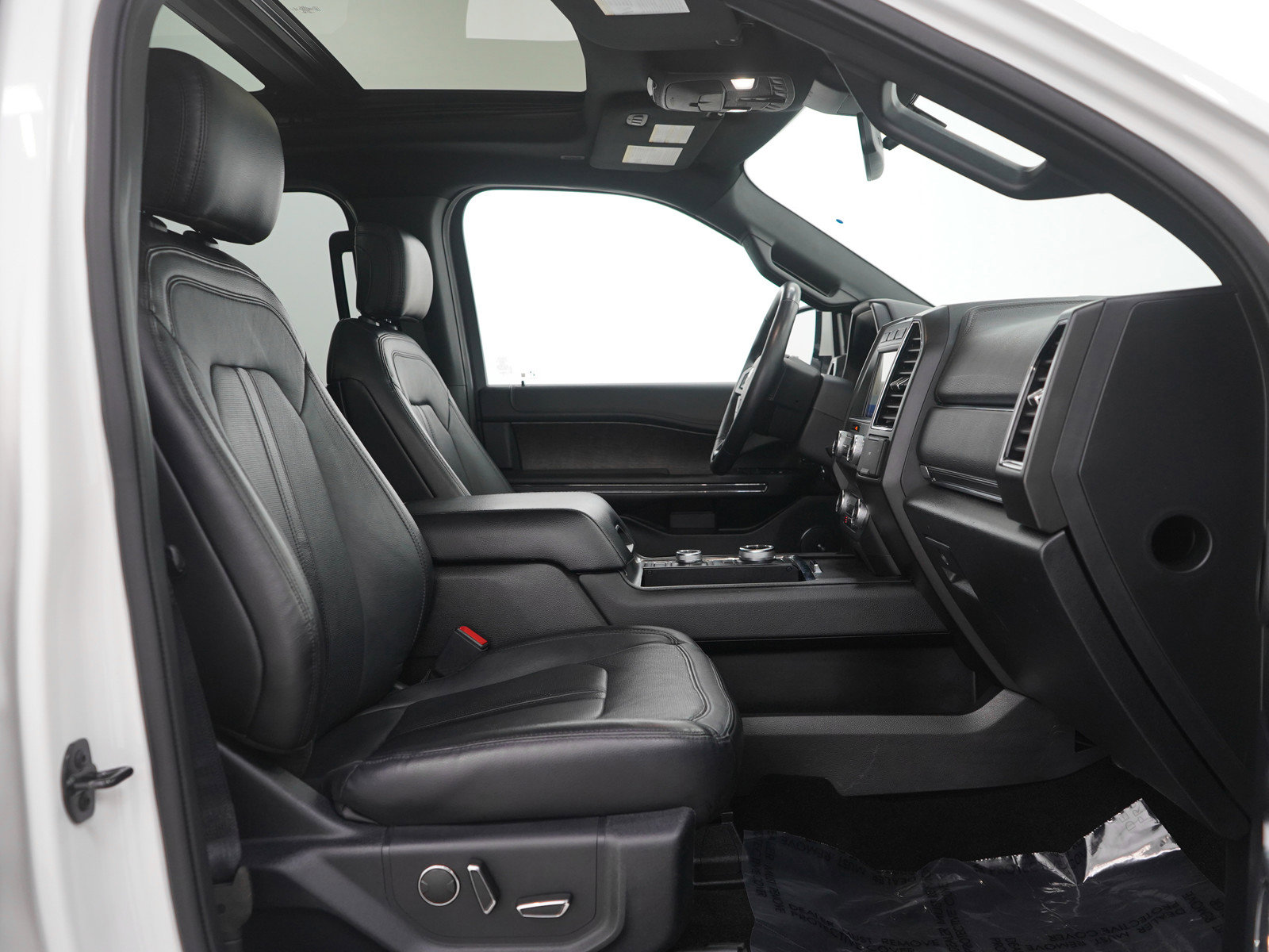 Used 2020 Ford Expedition Limited image 10