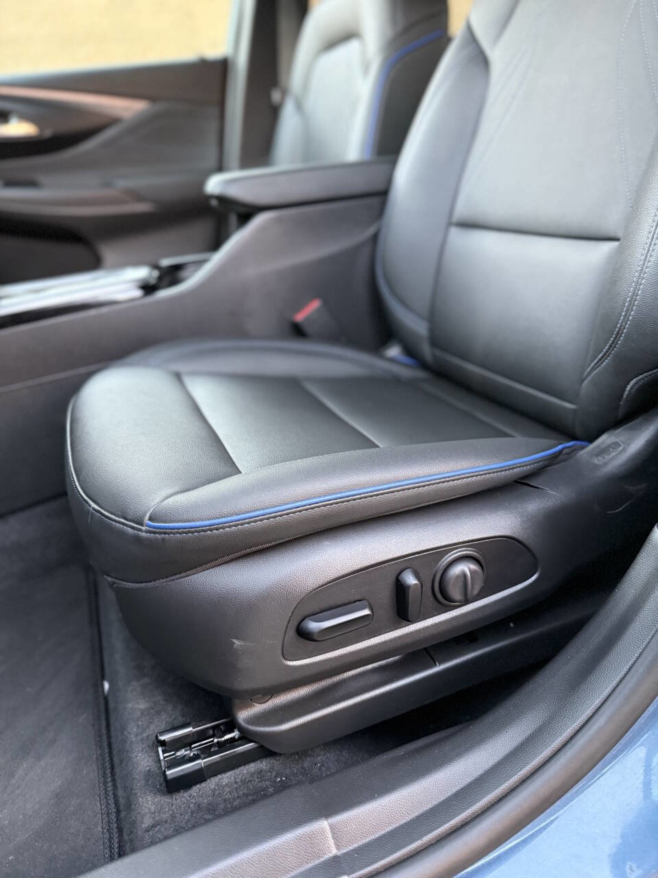 Used 2025 Buick Envista Sport Touring w/ Convenience I Package image 13