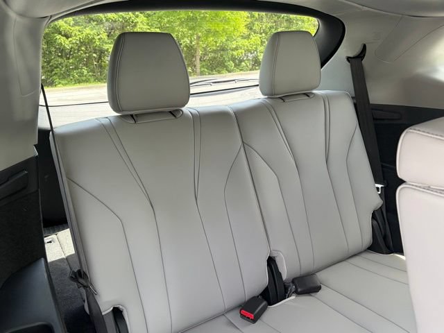 Used 2024 Acura MDX SH-AWD w/ Technology Package image 35