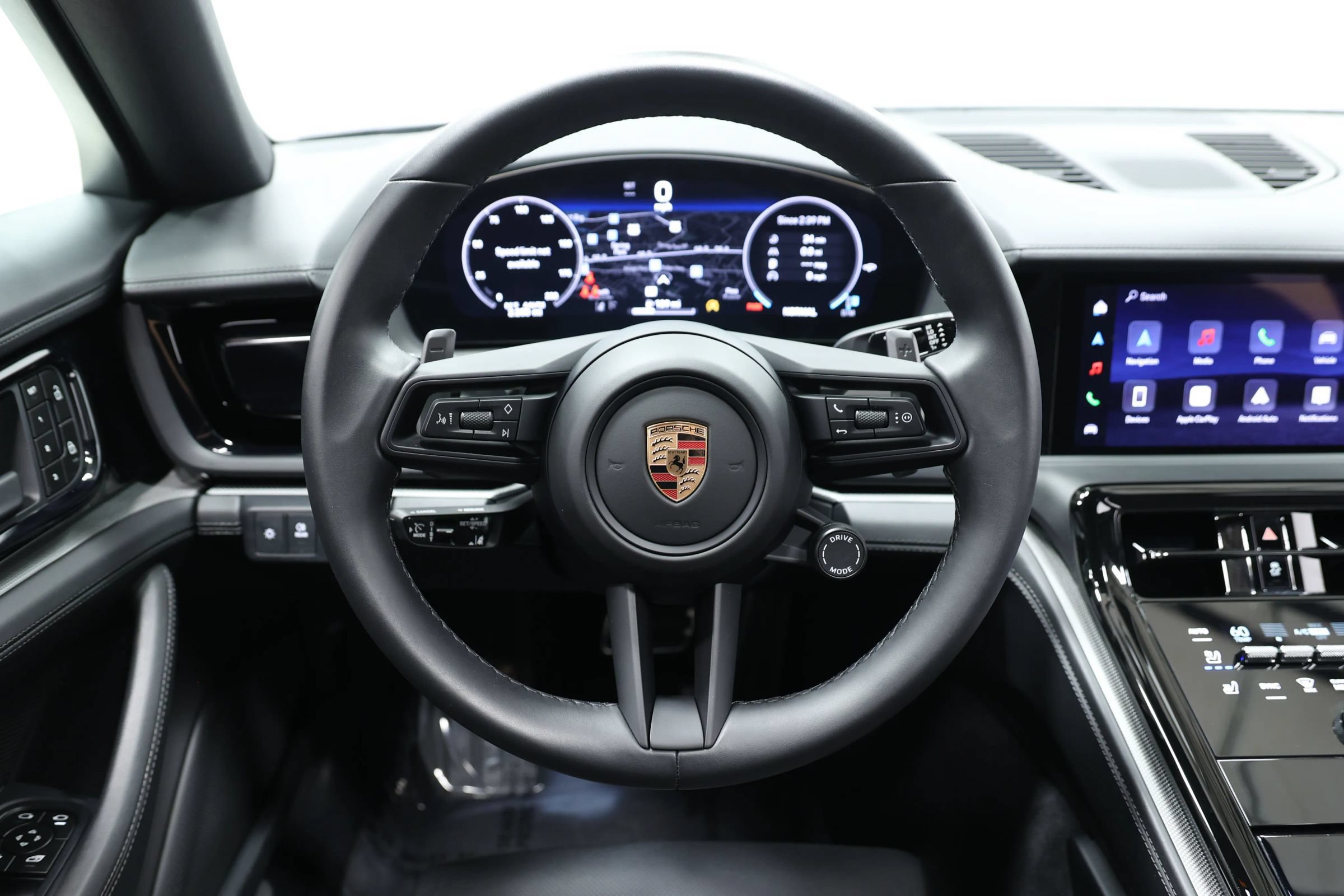Used 2026 Porsche Panamera 4 w/ Premium Package AWD/4WD image 24