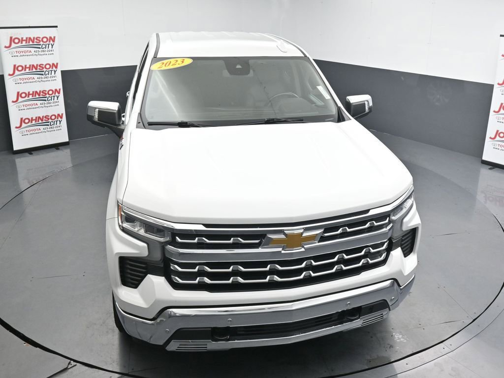 Used 2023 Chevrolet Silverado 1500 LTZ w/ LTZ Convenience Package II AWD/4WD image 27