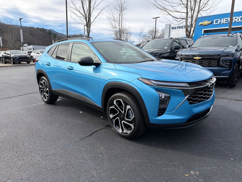 New 2025 Chevrolet Trax RS w/ Driver Confidence Package image 7