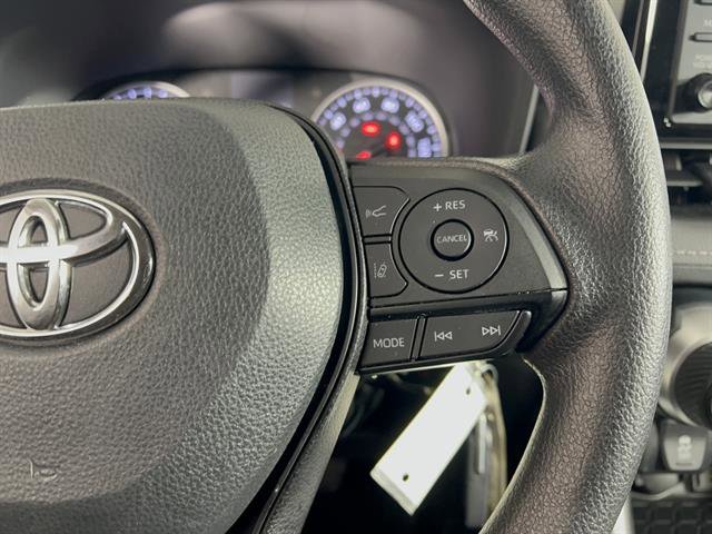 Certified 2022 Toyota RAV4 LE image 18