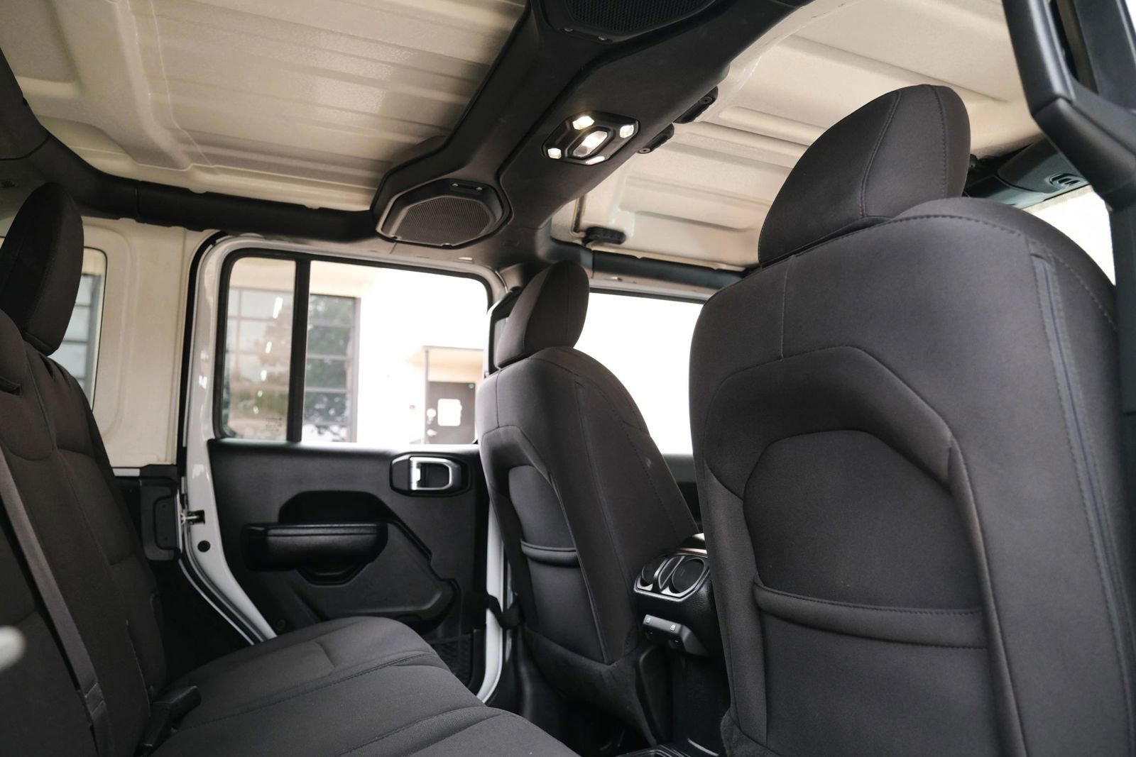 Used 2023 Jeep Wrangler Unlimited Sport image 22