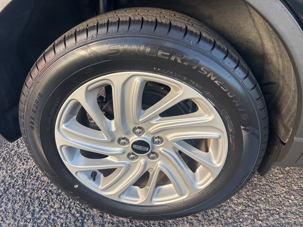 Used 2022 Lincoln Corsair FWD image 25