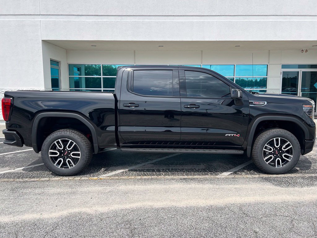 New 2026 GMC Sierra 1500 AT4 w/ AT4 Premium Package AWD/4WD image 3