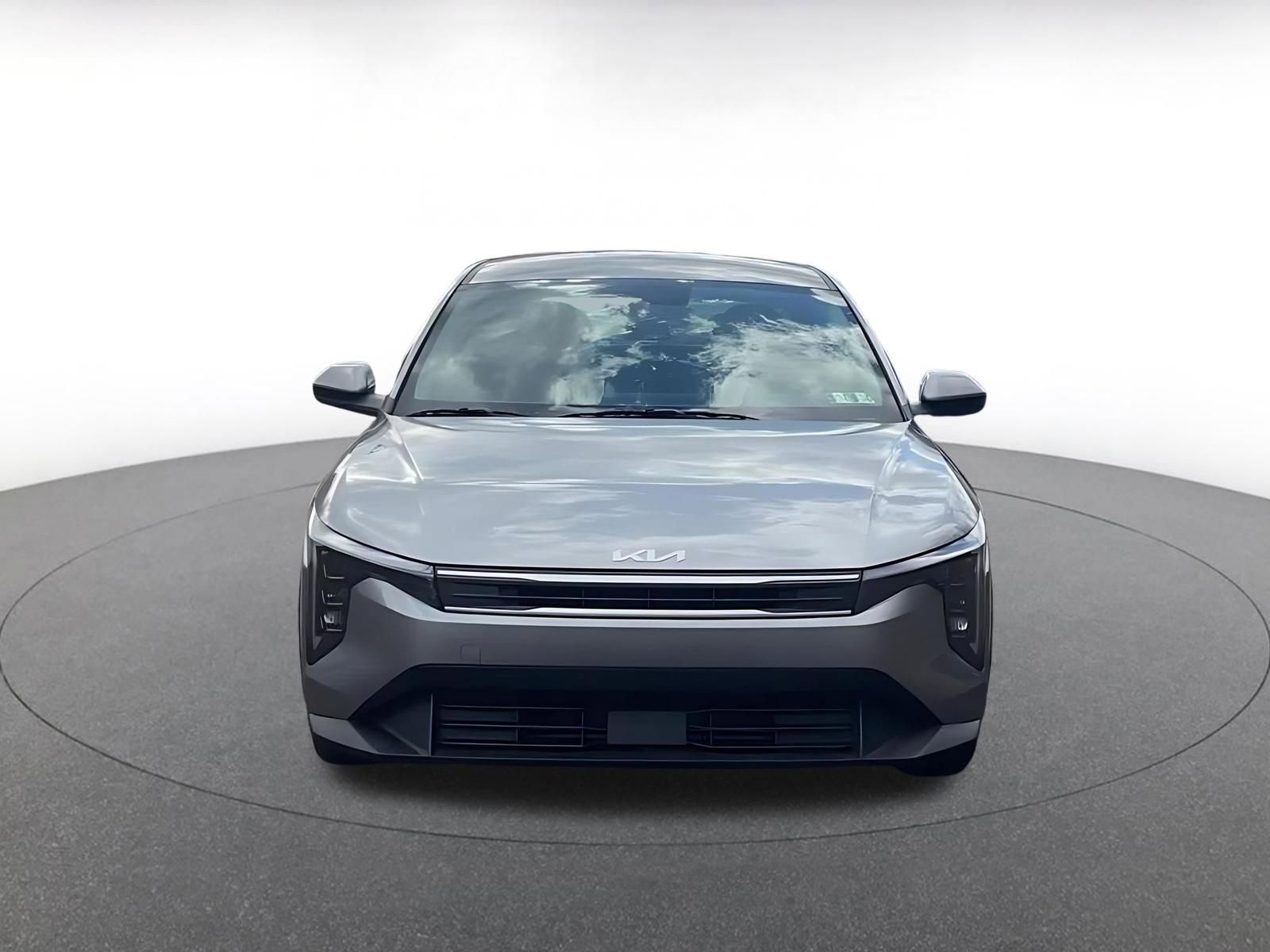 Used 2025 Kia K4 LXS image 4