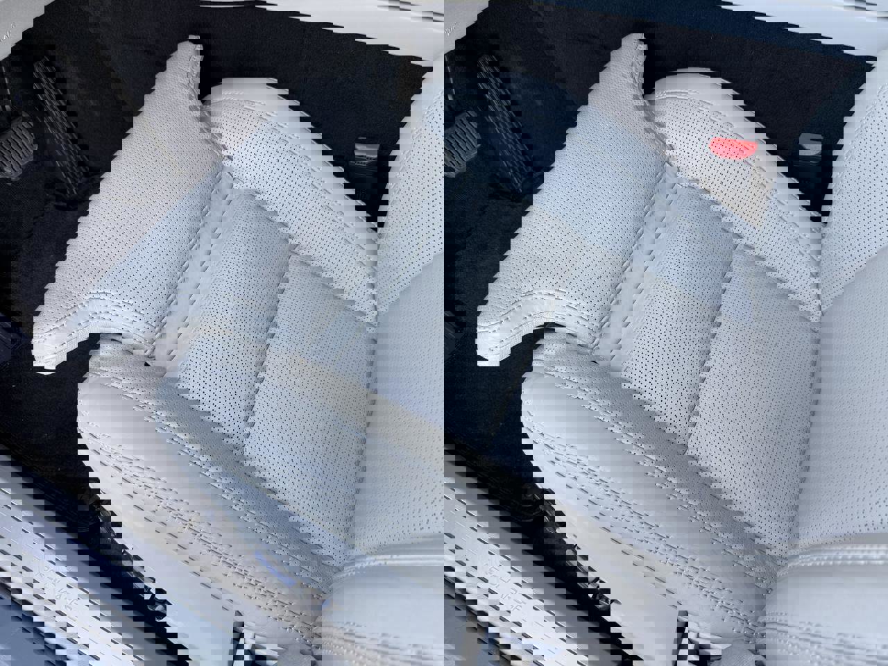 Used 2023 Volvo XC90 T8 Ultimate image 15