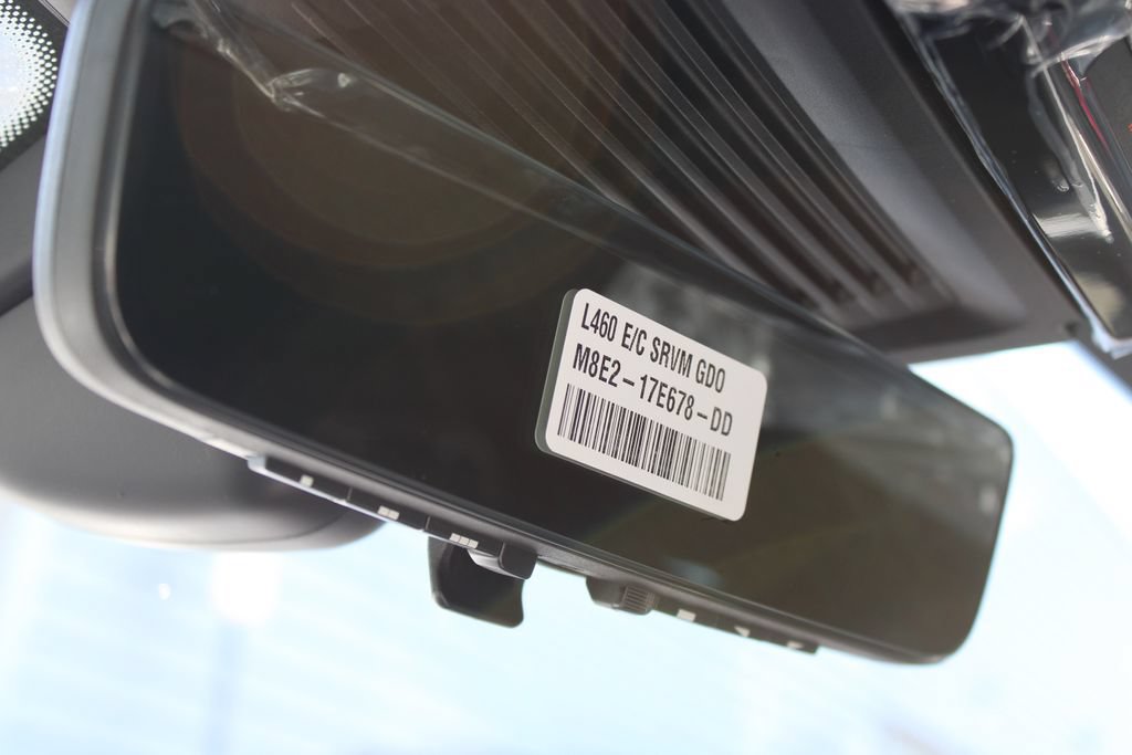 New 2026 Land Rover Range Rover SE AWD/4WD image 30