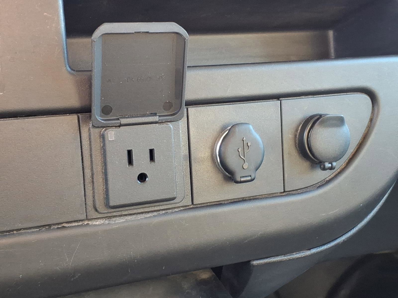 Used 2019 Chevrolet Express 2500 w/ Driver Convenience Package image 19