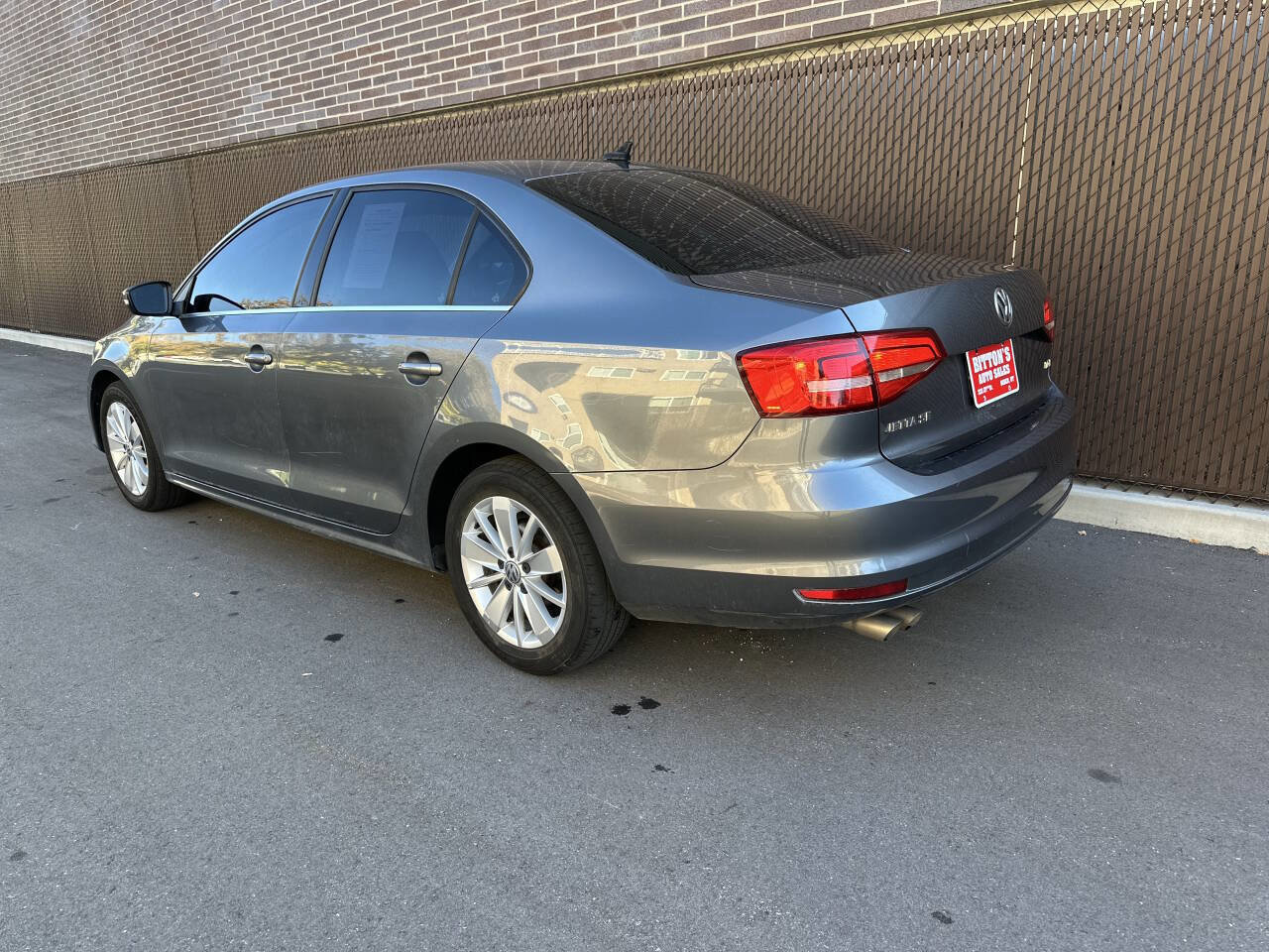 Used 2015 Volkswagen Jetta TDI SE image 6