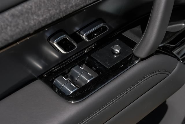 New 2026 Land Rover Range Rover Sport Dynamic SE AWD/4WD image 55